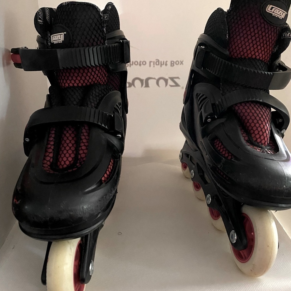Crazy 148 rollerskates - Picture 1 of 4